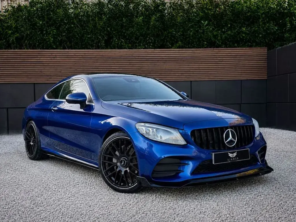 Used Mercedes C200 AMG line 2022 Blue Coupe