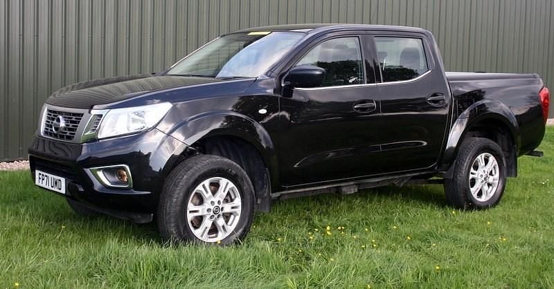 Used Nissan Navara Acenta 2021 Black Pickup