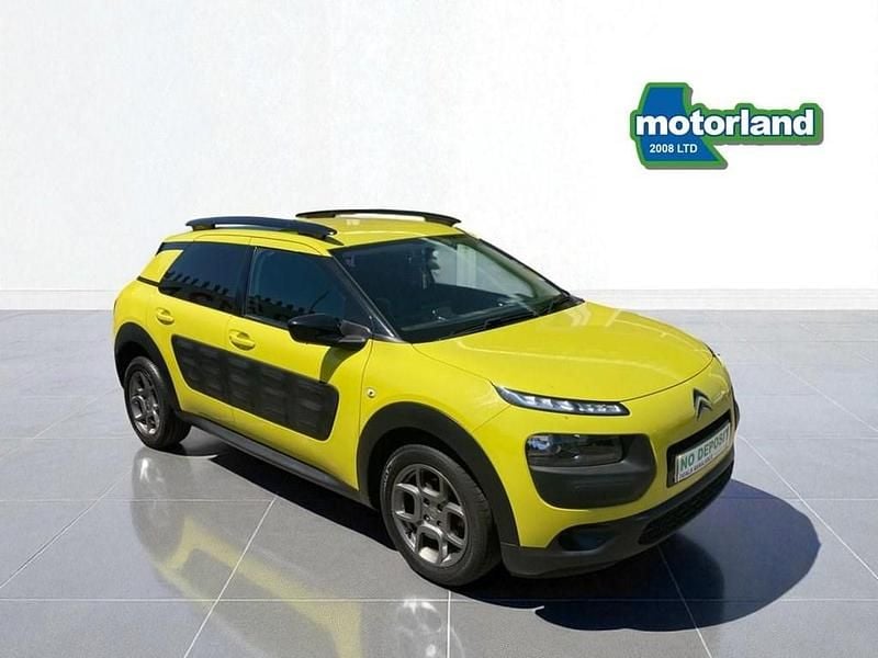 Yellow Used 2015 Citroën C4 Cactus Feel Hatchback | £6,499 (A bit pricey) - Image 1/4