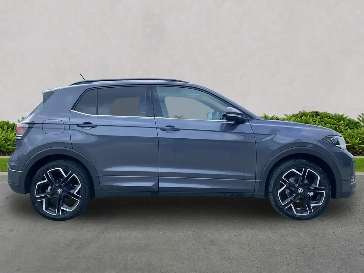 Used VW T-Cross R-line 150 HP (110 kW) 2026 Grey SUV