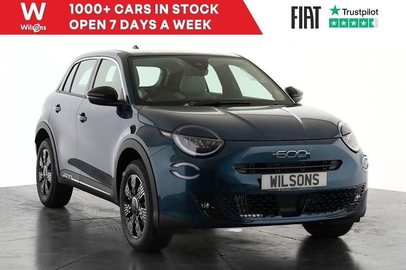 New 2025 Fiat 600 Icon Hatchback | £27,250 - Image 1/4