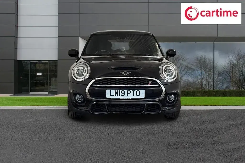 Used Mini Cooper S Hatch 192 HP (141 kW) 2019 Black Hatchback