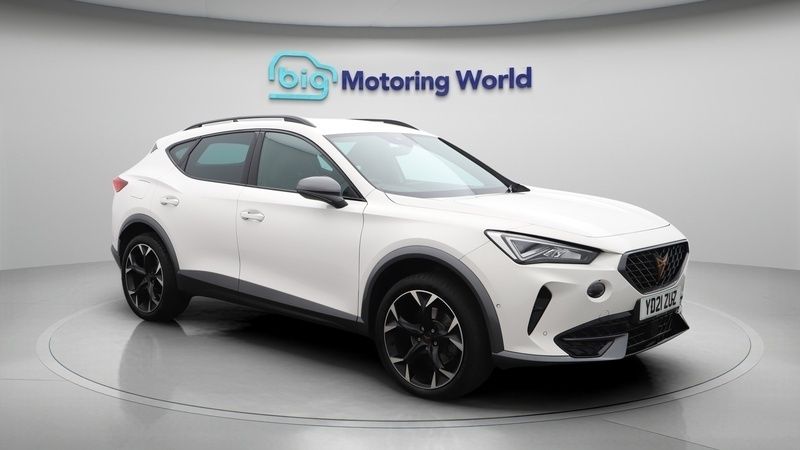 White Used 2021 Cupra Formentor SUV | £20,200 (Fair price) - Image 1/4