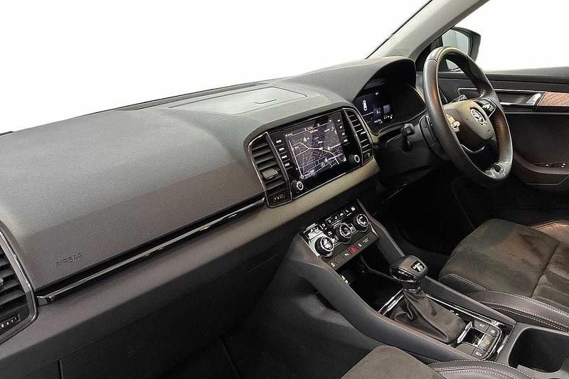 Used Skoda Karoq SE L 150 HP (110 kW) 2022 Graphite grey metallic SUV