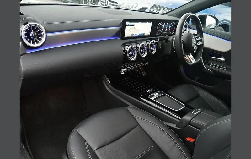 Used Mercedes A35 AMG Premium 301 HP (221 kW) 2024 White Hatchback