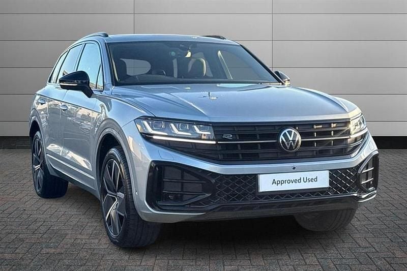 Used VW Touareg Black Edition 286 HP (210 kW) 2025 Oyster silver SUV