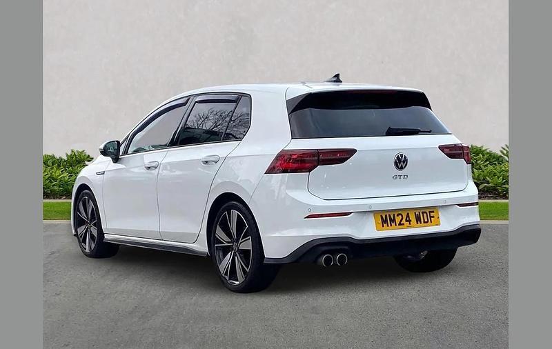 Used VW Golf VIII GTD 200 HP (147 kW) 2024 White Hatchback