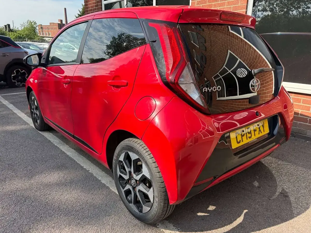 Used Toyota Aygo Trend 2019 Red Hatchback