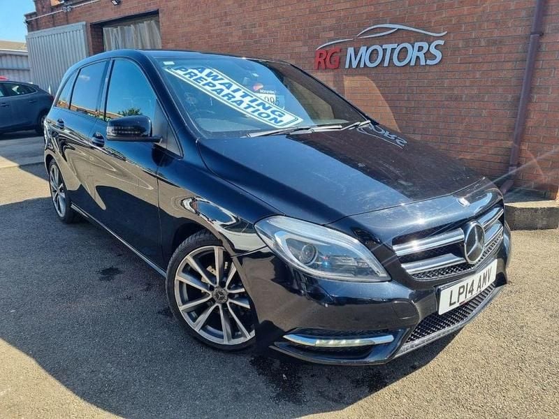 Used Mercedes B180 109 HP (80 kW) 2014 Black MPV