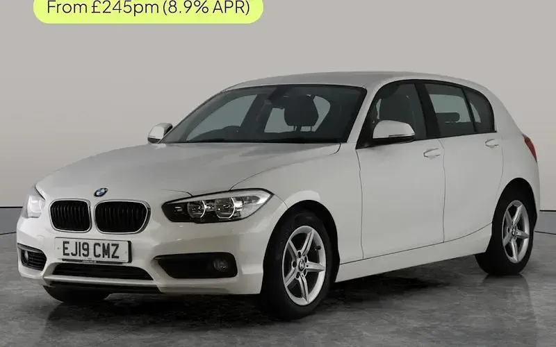 Używany BMW 118 Comfort Edition 136 KM (100 kW) 2019 Hatchback