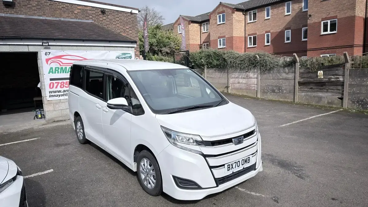 Used Toyota Noah 2020 White MPV