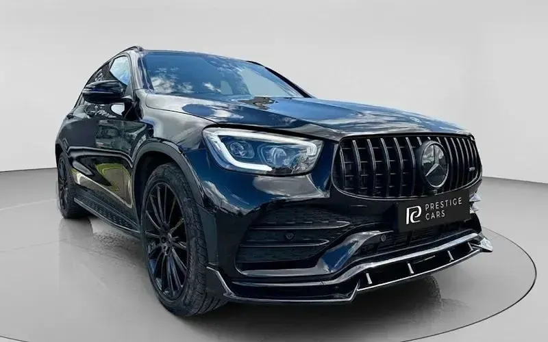 Gebraucht Mercedes GLC300e AMG Line Premium 306 PS (225 kW) 2022 Kombi