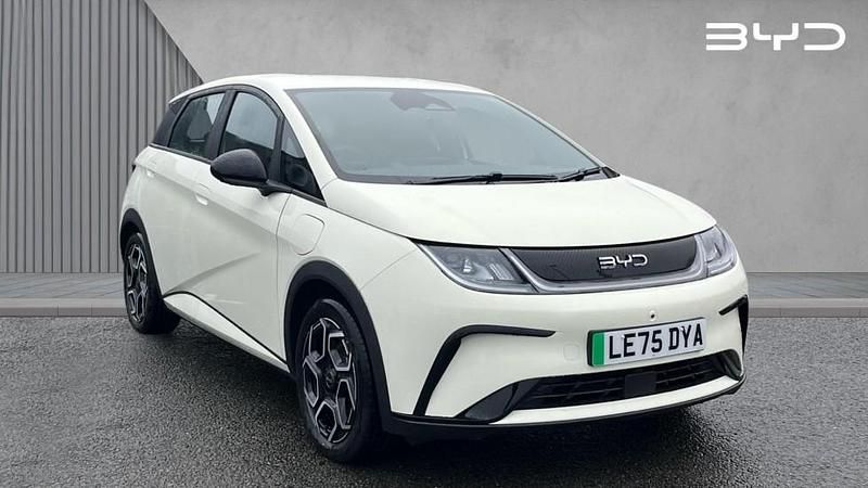 New BYD Dolphin Boost 129 kW (176 HP) 2025 White Hatchback