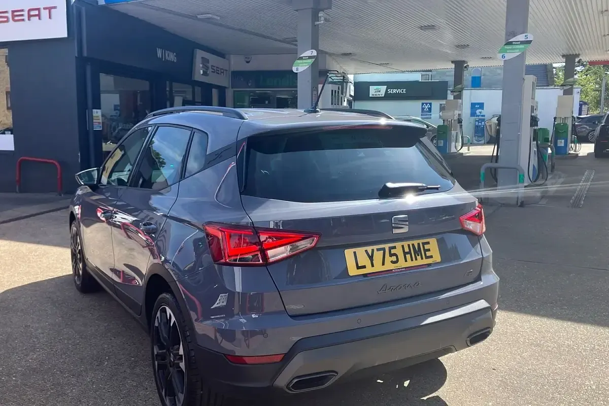 New Seat Arona FR Sport 115 HP (84 kW) 2026 Grey SUV