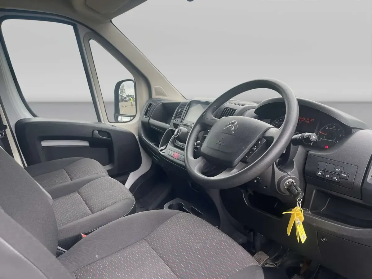 Used Citroën Relay 140 HP (102 kW) 2023 White Van