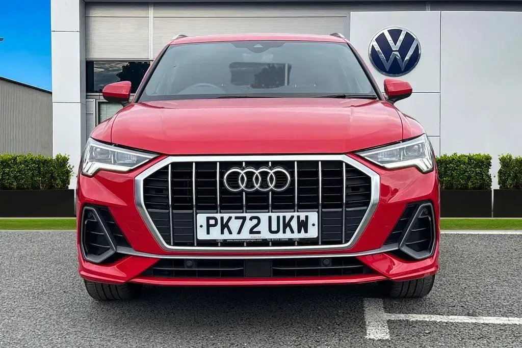 Used Audi Q3 S-Line 150 HP (110 kW) 2022 Red SUV