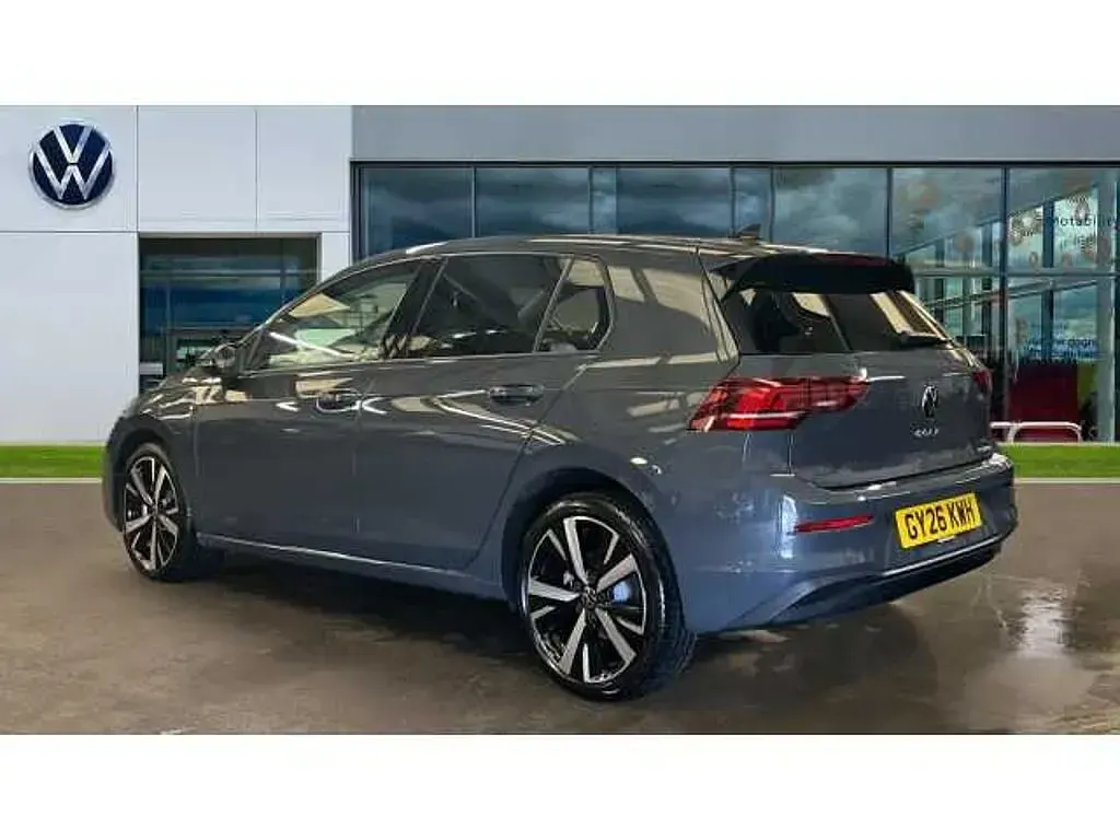 New VW Golf VIII 204 HP (150 kW) 2026