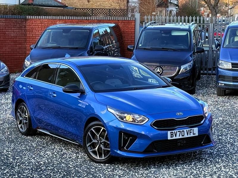 Used Kia ProCeed GT-Line 138 HP (101 kW) 2020 Blue Hatchback