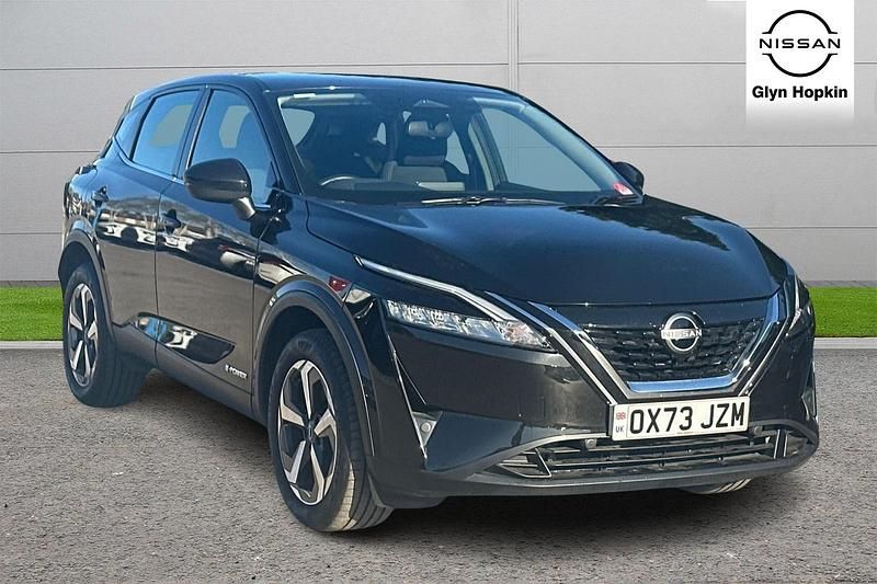 Black Used 2024 Nissan Qashqai Acenta Premium SUV | £21,913 (Super price) - Image 1/4