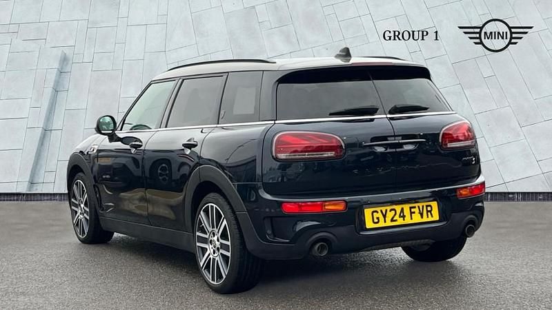 Used Mini Cooper S Clubman Exclusive 176 HP (129 kW) 2024 Black Estate