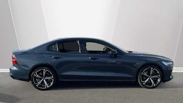 Used Volvo S60 Plus 247 HP (181 kW) 2024 Sedan