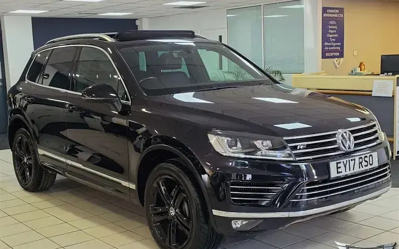 Used VW Touareg R-line Plus 262 HP (192 kW) 2017 SUV