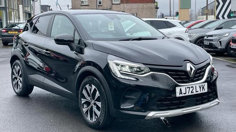 Second-hand Renault Captur Evolution 140 CP (102 kW) 2022 Negru SUV