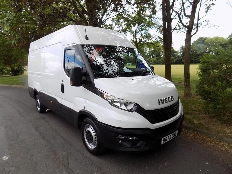 White Used 2023 Iveco Daily Van | £15,995 (Super price) - Image 1/4