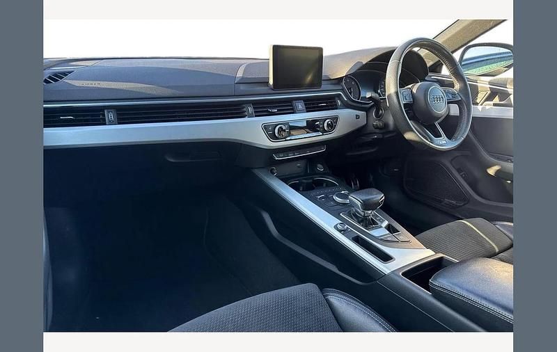 Used Audi A5 Sportback S-Line 150 HP (110 kW) 2020 Grey Hatchback