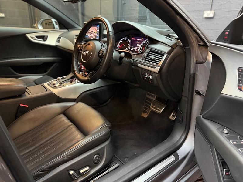 Usado Audi A7 S-Line 2015 Cinzento Citadino
