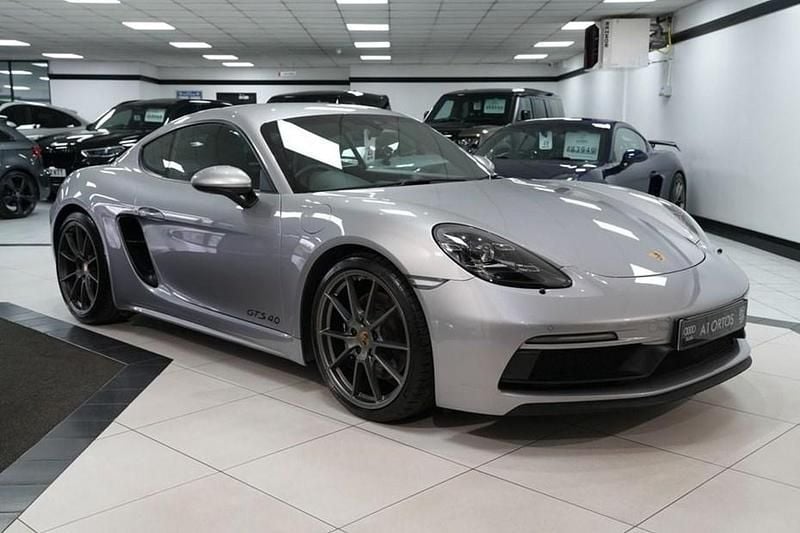 Used Porsche 718 Cayman 400 HP (294 kW) 2022 Silver Coupe