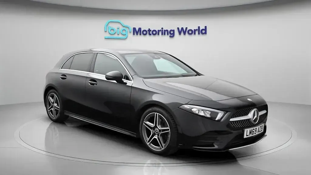 Used Mercedes A180 AMG line 116 HP (85 kW) 2019 Hatchback