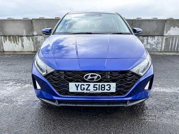 Used Hyundai i20 SE 100 HP (73 kW) 2023 Blue Hatchback