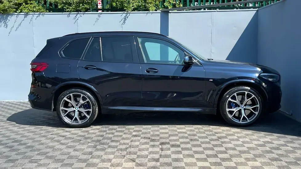Used BMW X5 M Sport 261 HP (191 kW) 2019 Black SUV