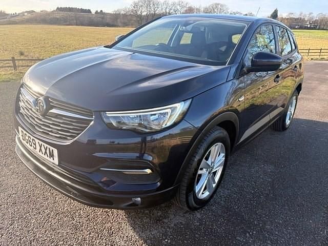 Used Vauxhall Grandland X S 130 HP (95 kW) 2019 Blue SUV