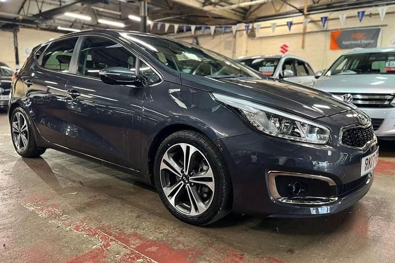 Silver Used 2017 Kia Ceed Hatchback | £9,700 (A bit pricey) - Image 1/1