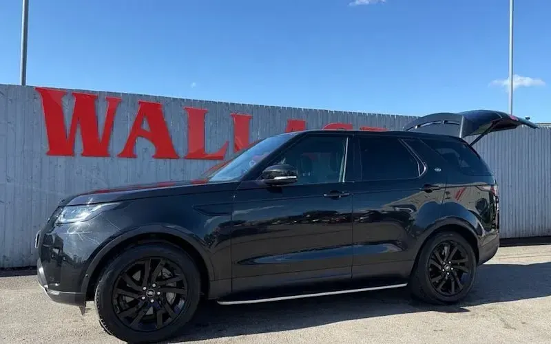 Used Land Rover Discovery HSE 306 HP (225 kW) 2020 Black SUV