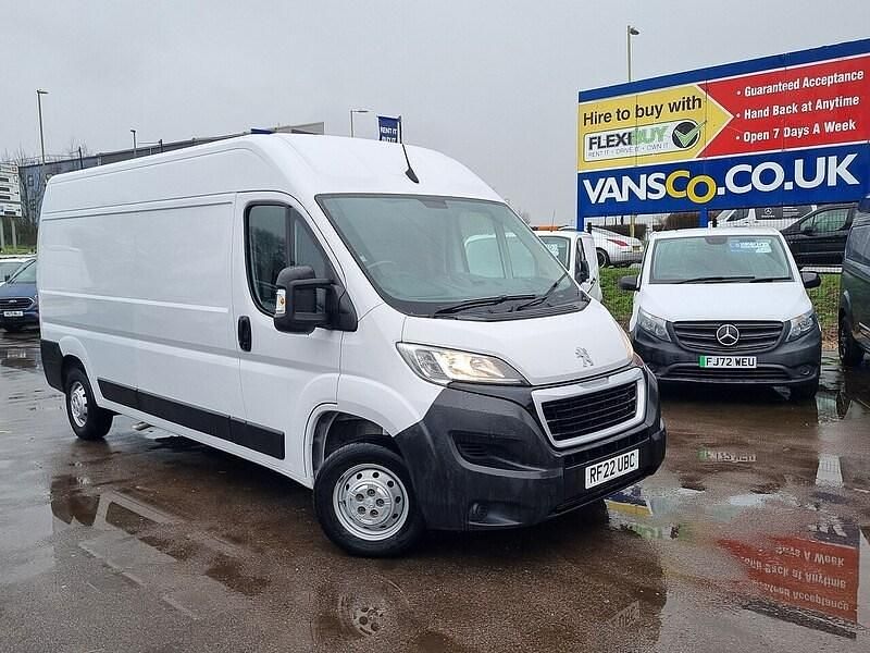 Used Peugeot Boxer 140 HP (102 kW) 2022 White Van