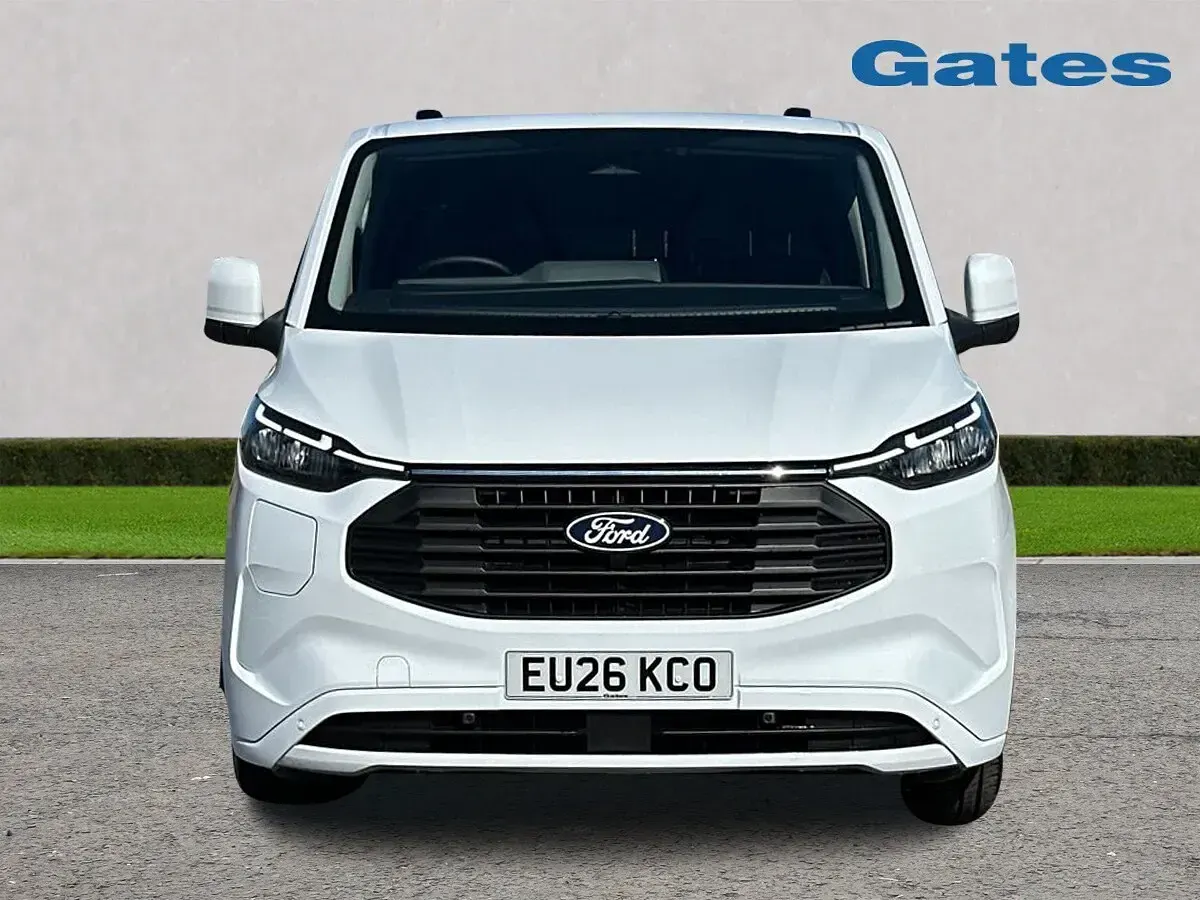 Used Ford Transit Custom Limited 232 HP (170 kW) 2026 White Van