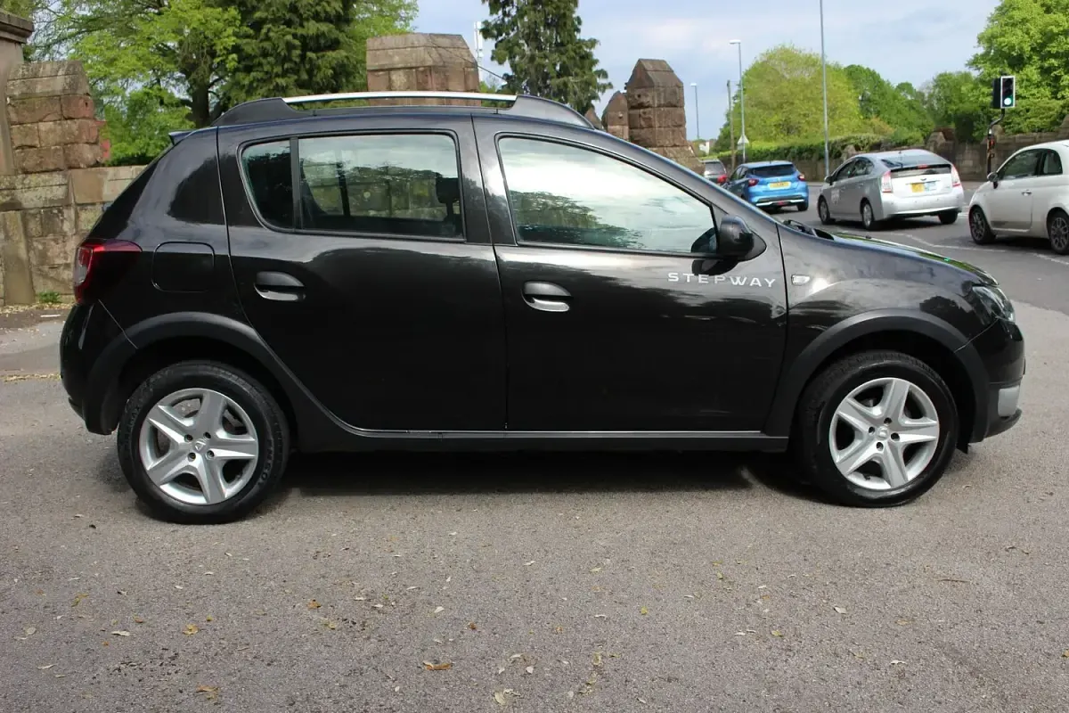 Used Dacia Sandero Stepway Ambiance 2014 Black Hatchback