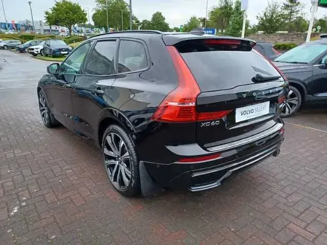 Used Volvo XC60 Ultimate 247 HP (181 kW) 2023 SUV