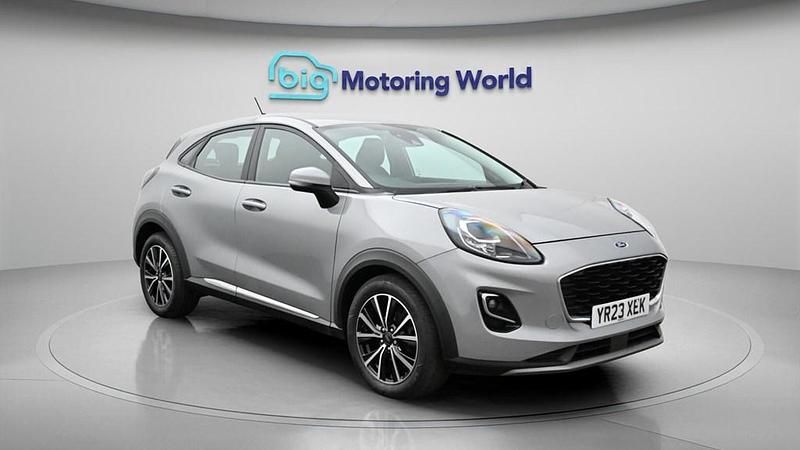 Used Ford Puma Titanium 155 HP (114 kW) 2023 Silver SUV