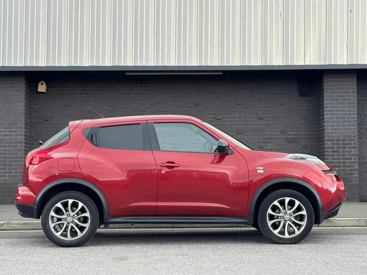 Używany Nissan Juke N-TEC 2014 Czerwony SUV