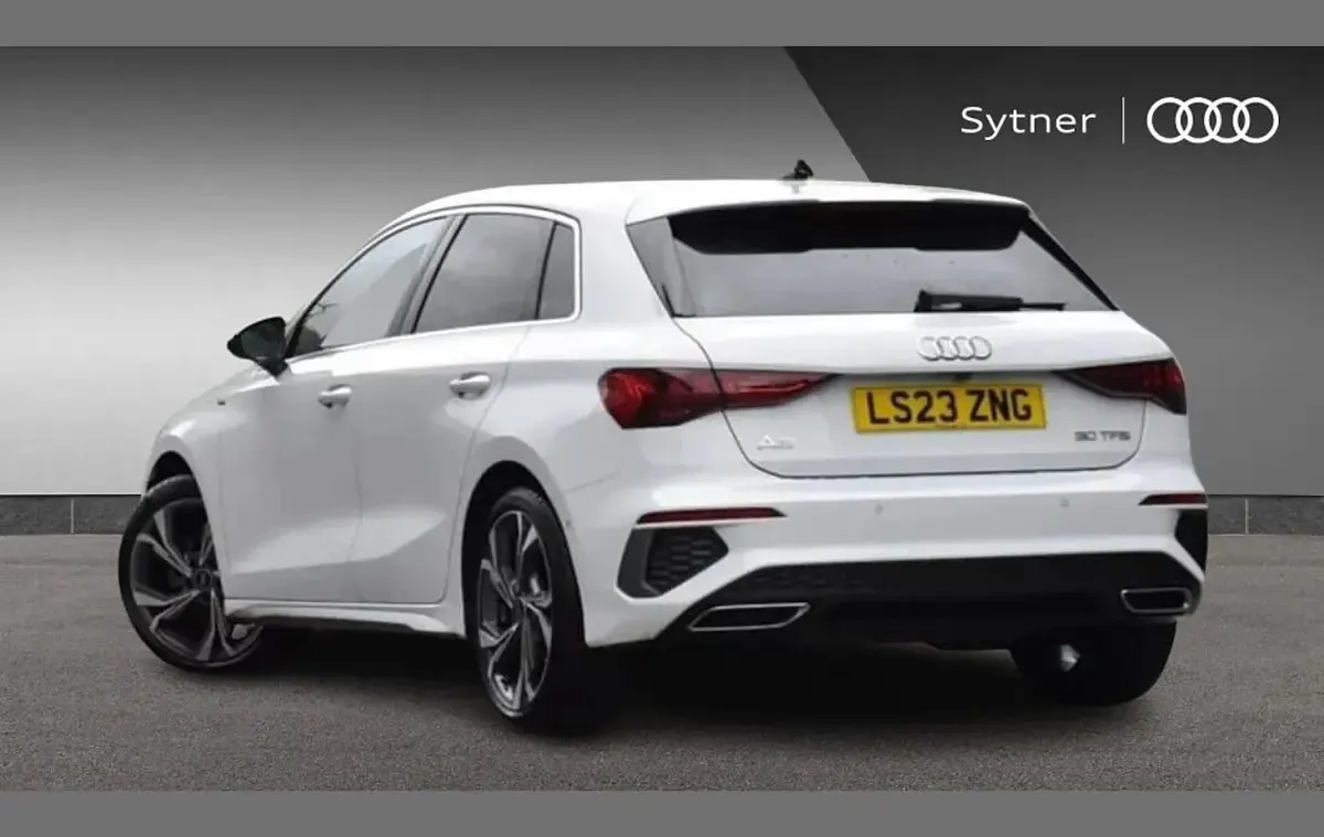 Used Audi A3 S-Line 108 HP (79 kW) 2023 White Sedan