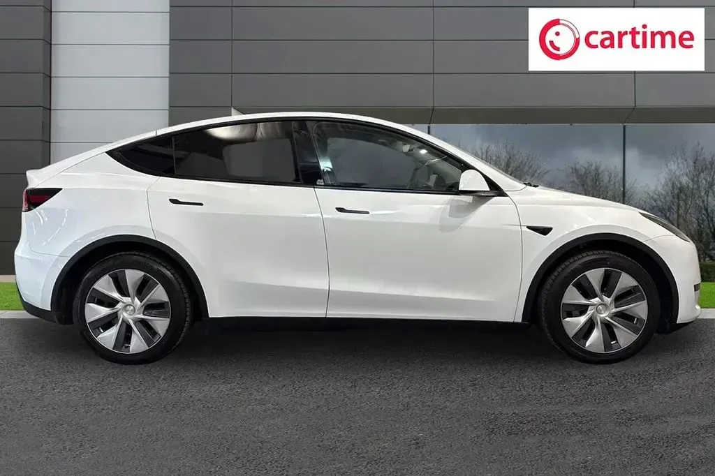 Used Tesla Model Y RWD 254 kW (346 HP) 2023 White SUV