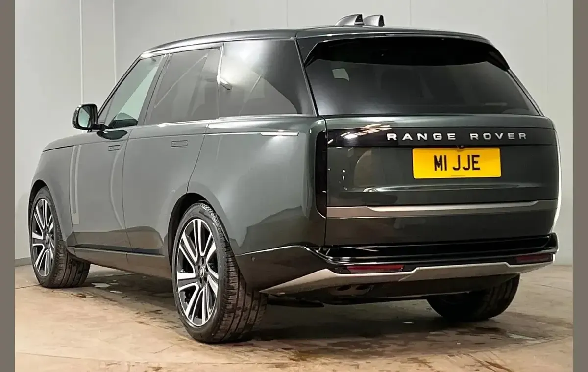 Used Land Rover Range Rover HSE 344 HP (253 kW) 2024 Green SUV