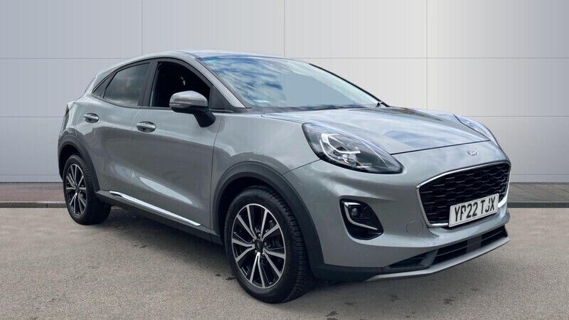 Used 2022 Ford Puma Titanium Hatchback | £16,335 (Super price) - Image 1/4