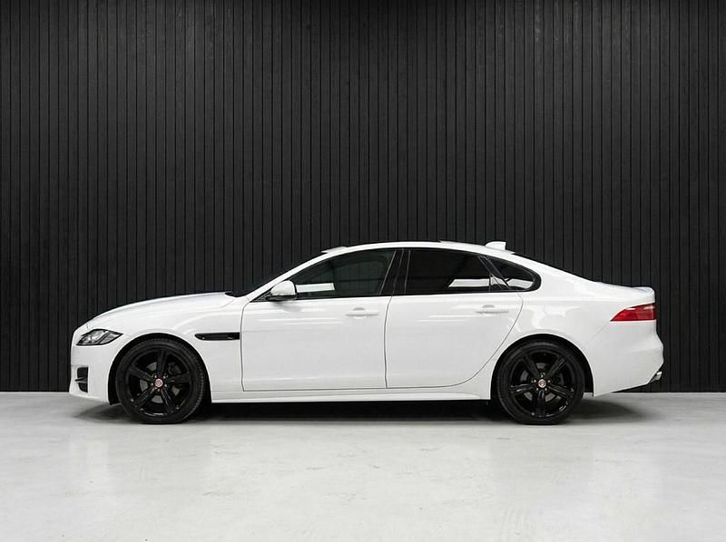Used Jaguar XF R-Sport 2017 White Sedan
