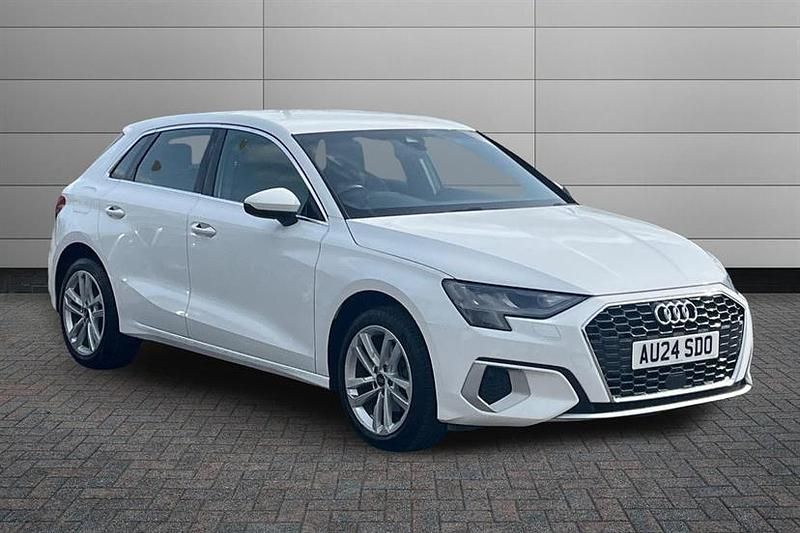 Used Audi A3 Sport 110 HP (80 kW) 2024 White Hatchback