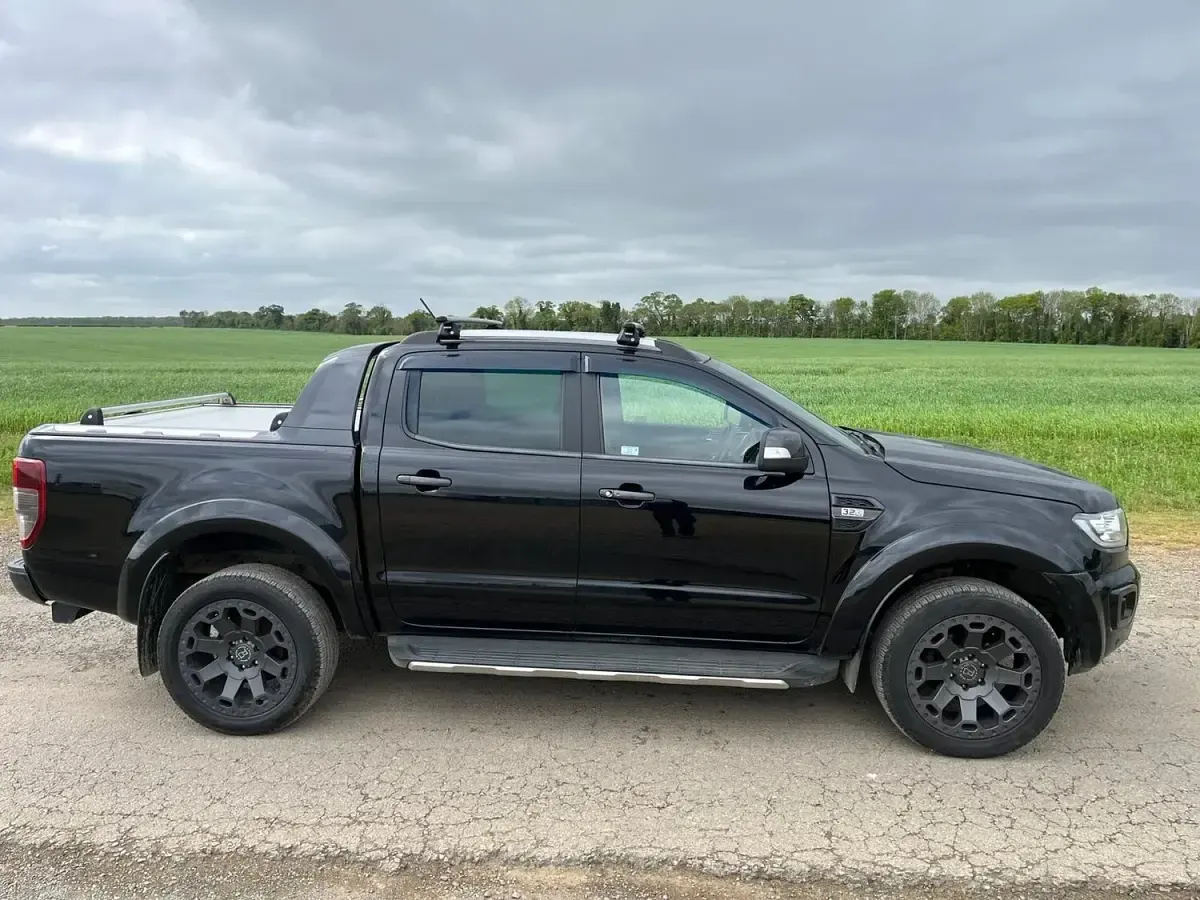 Used Ford Ranger Wildtrack 200 HP (147 kW) 2020 Black Pickup